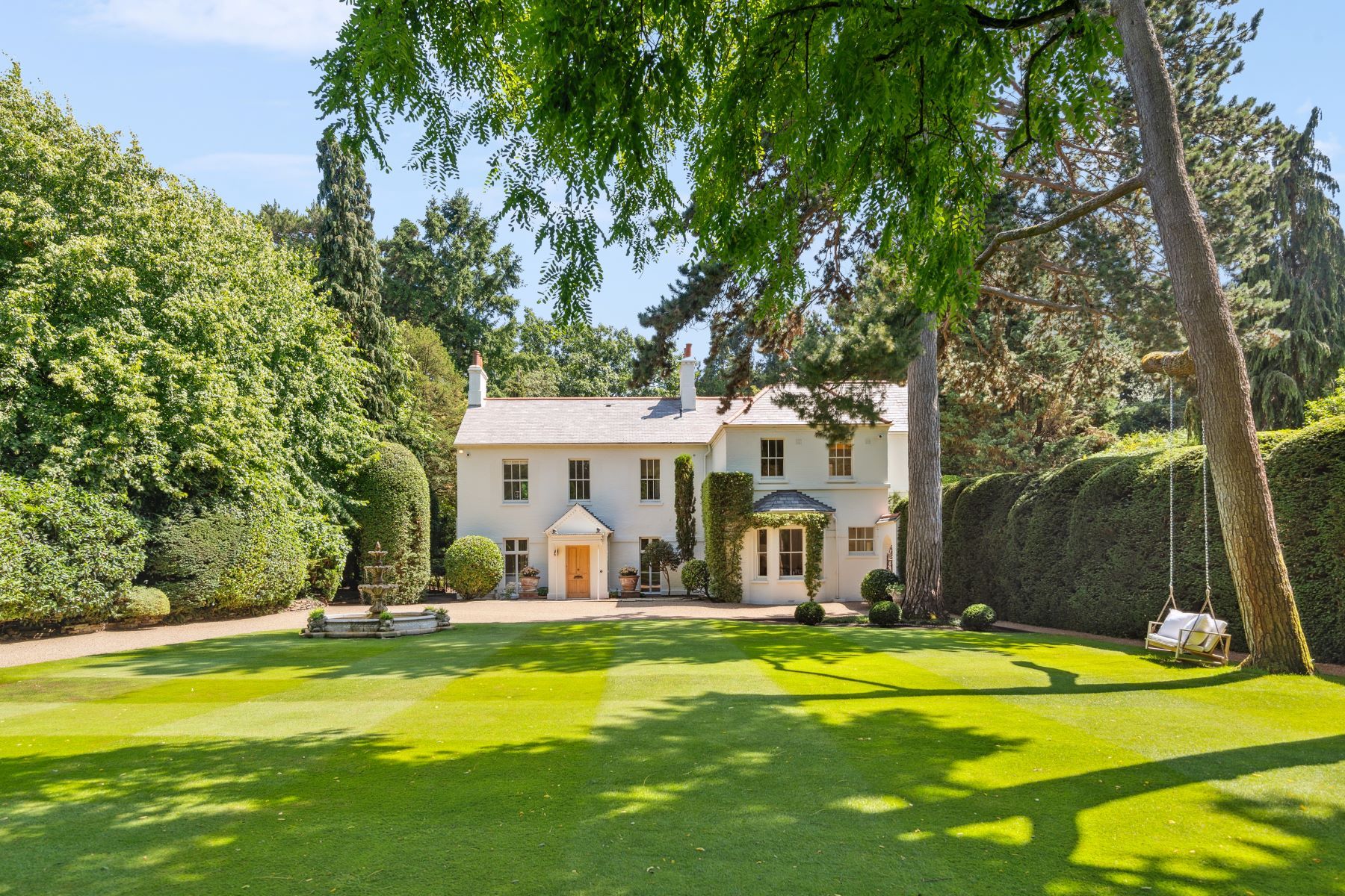 House for Sale in Oatlands Drive Beautifully crafted family home UK